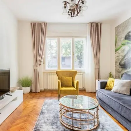Artist Apartment Belgrade